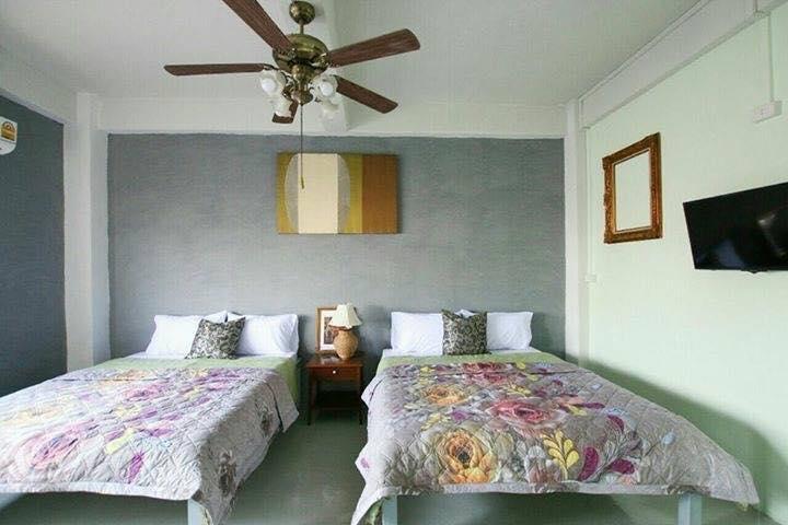 I Na Seaview Vandrarhem Rayong Exteriör bild