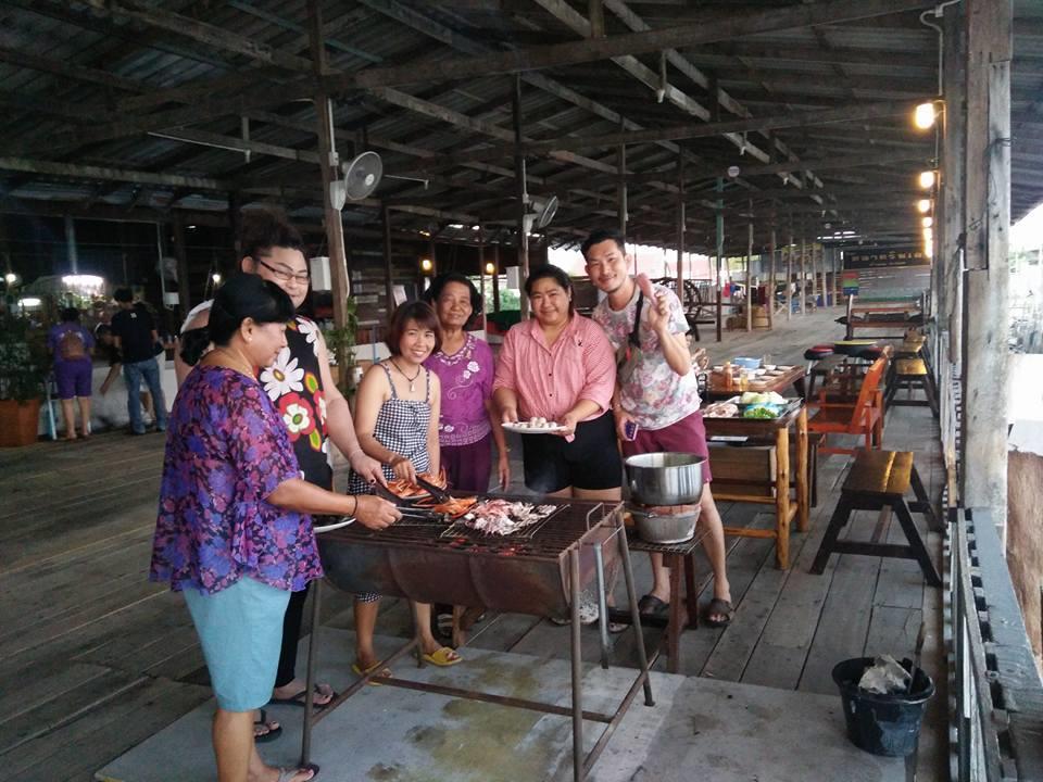 I Na Seaview Vandrarhem Rayong Exteriör bild